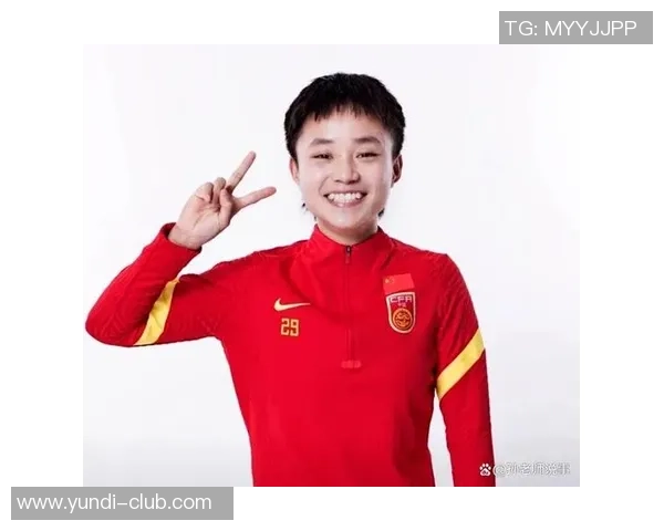 藏族女足明星奋勇拼搏展风采 助力中国足球新篇章 藏族女足明星奋勇拼搏展风采 助力中国足球新篇章