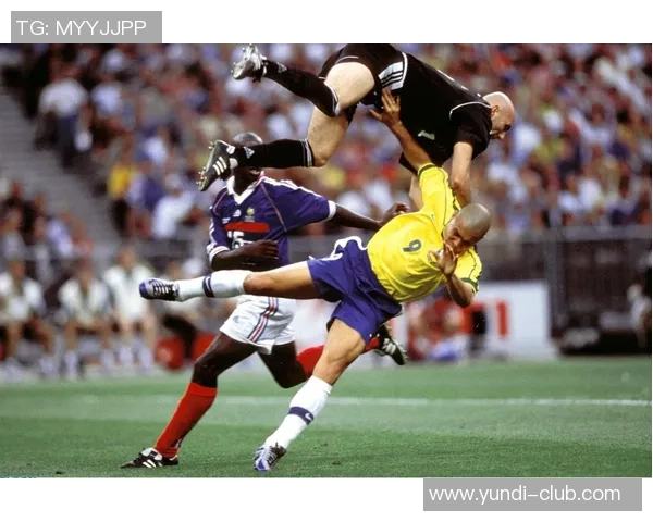 足球巨星绝技大盘点揭秘他们的独门绝招与比赛制胜法宝